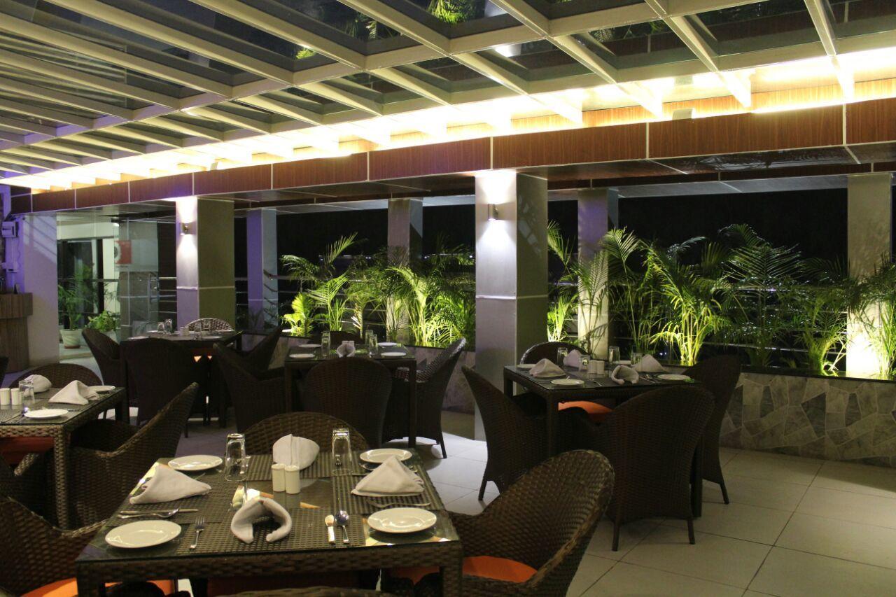 Imperial Clarks Inn Dehradun Exterior photo