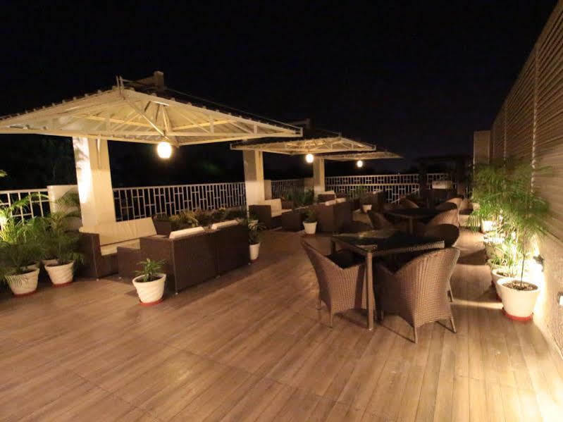 Imperial Clarks Inn Dehradun Exterior photo